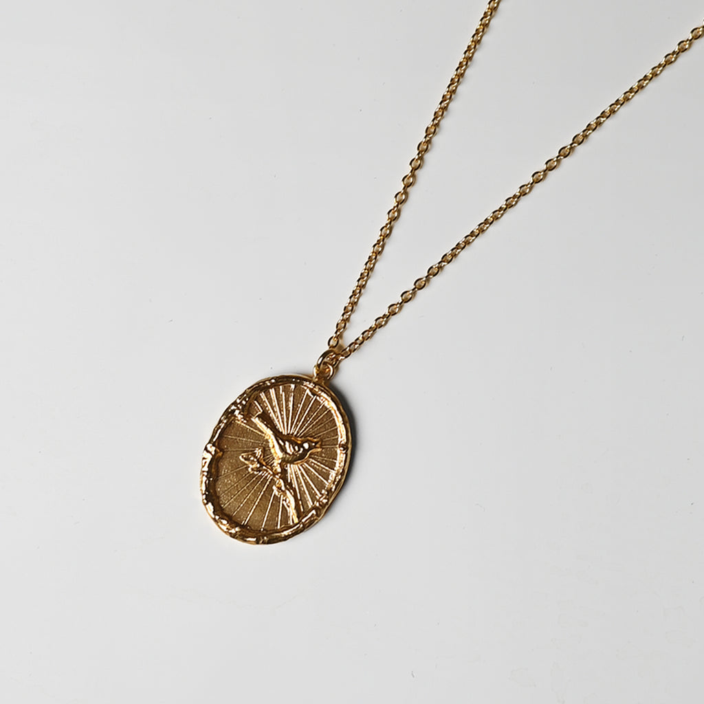 A.M. x The Hambledon 40th Anniversary Exclusive Singing Bird Cameo Necklace Gold