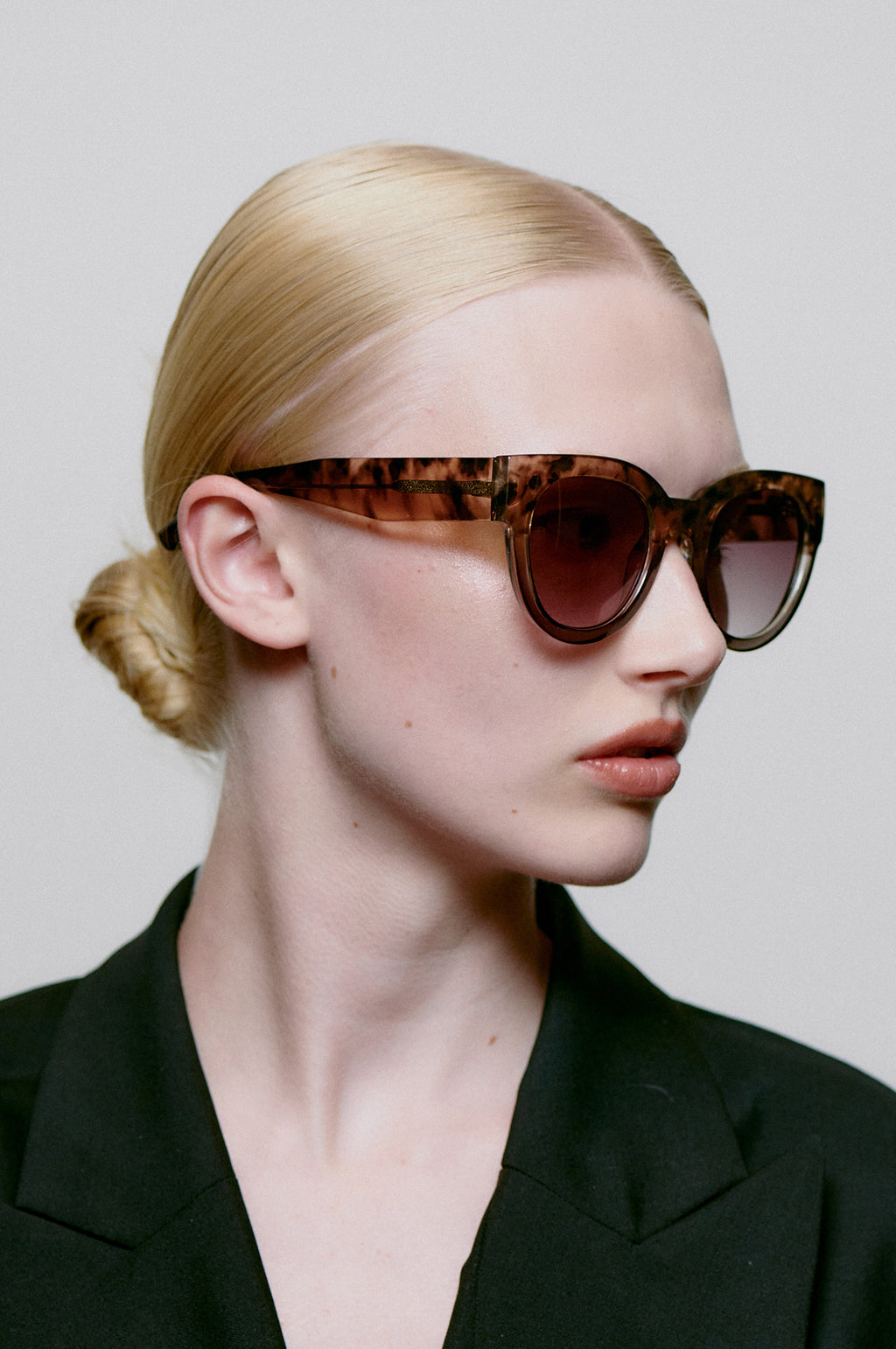 Lilly Sunglasses Coquina/ Gray Transparent