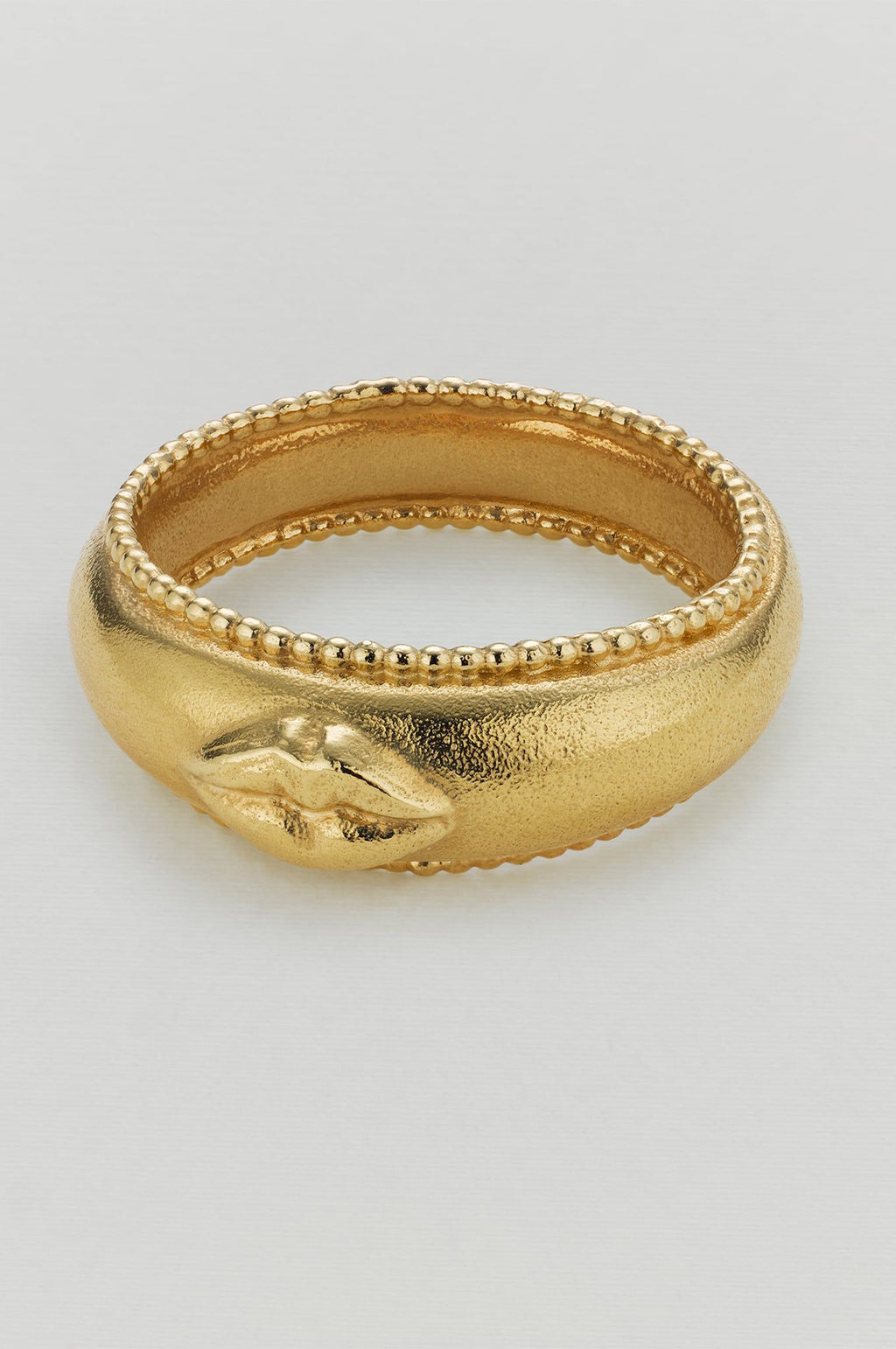 Sense of Taste Lips Bombe Ring Gold