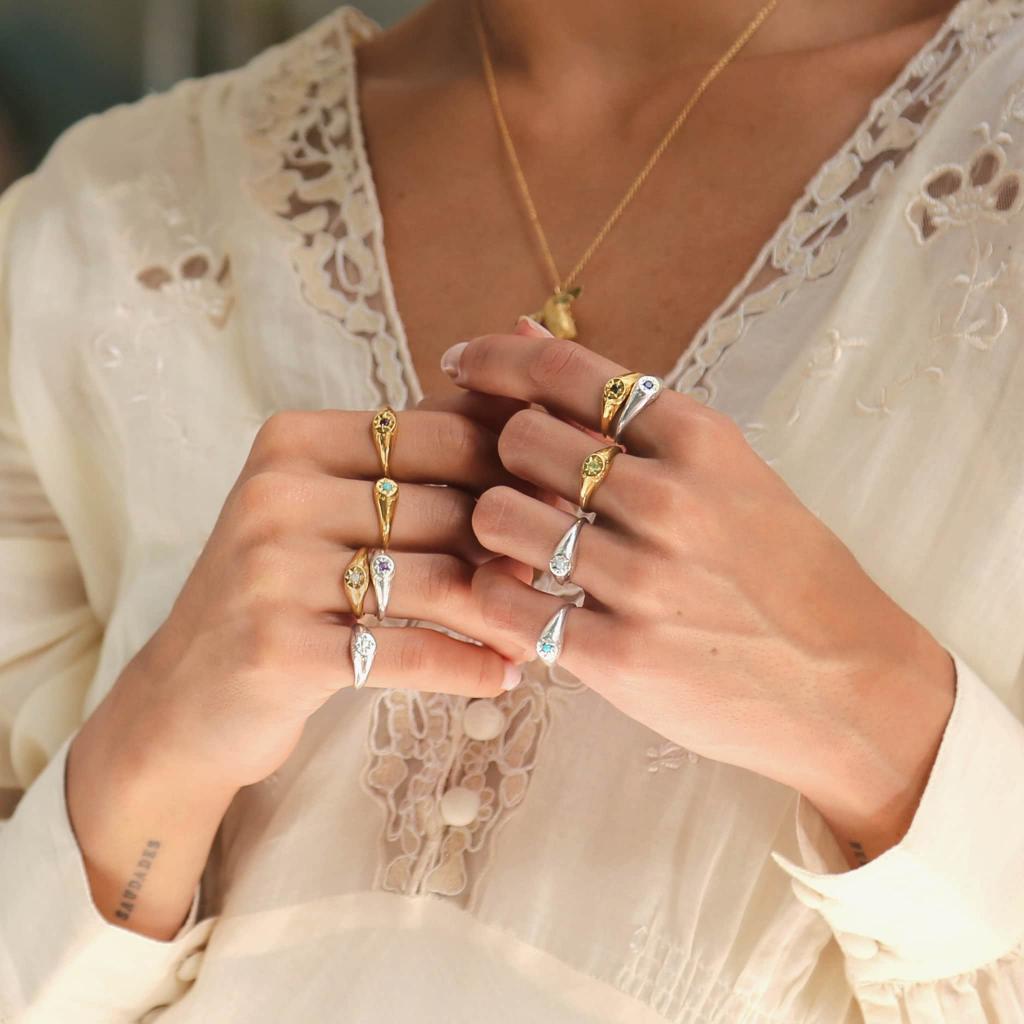 A.M. Ruby Signet Ring with “A Star to Guide Me” Engraving Gold