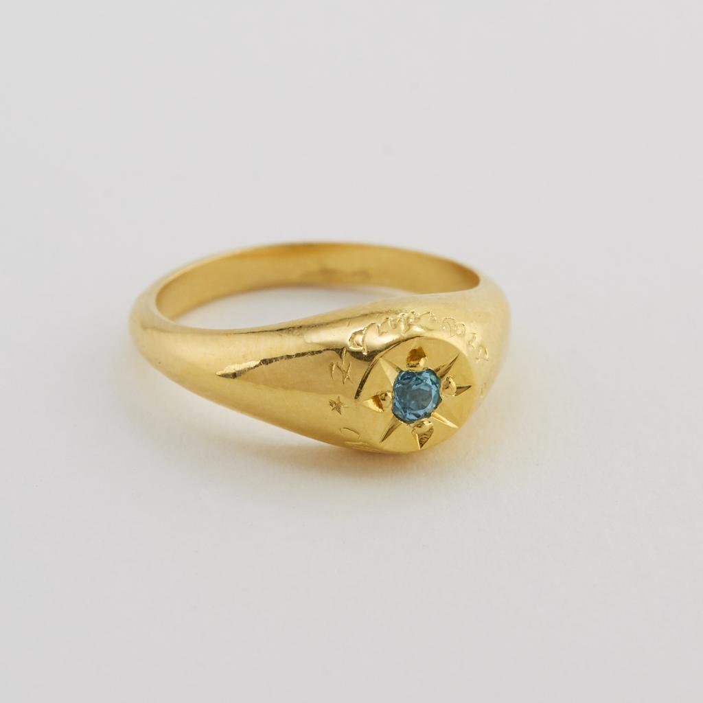 A.M. Blue Topaz Signet Ring with “A Star to Guide Me” Engraving Gold