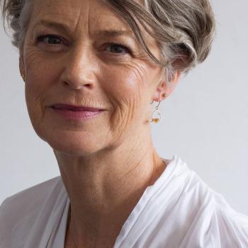 A.M. Tiny Bird Loop Earrings