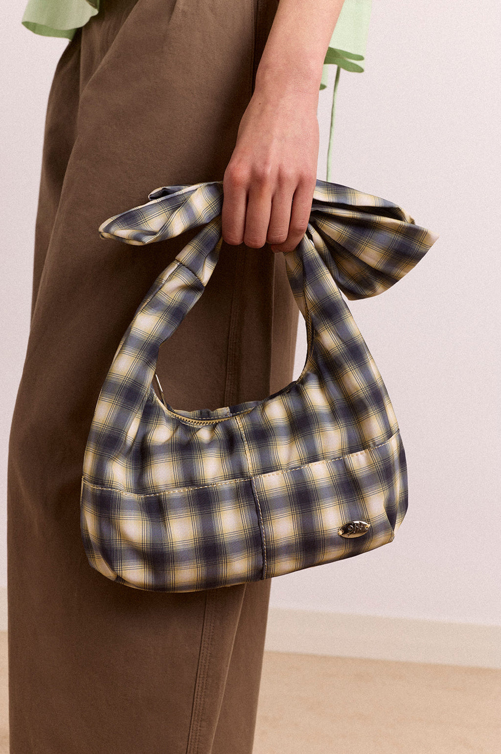 Roo Check Tie Bag Cardamon Check