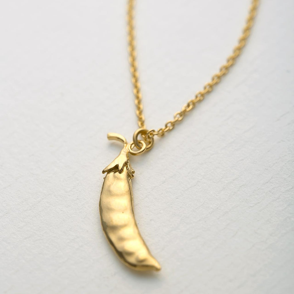 A.M. Peapod Necklace Gold