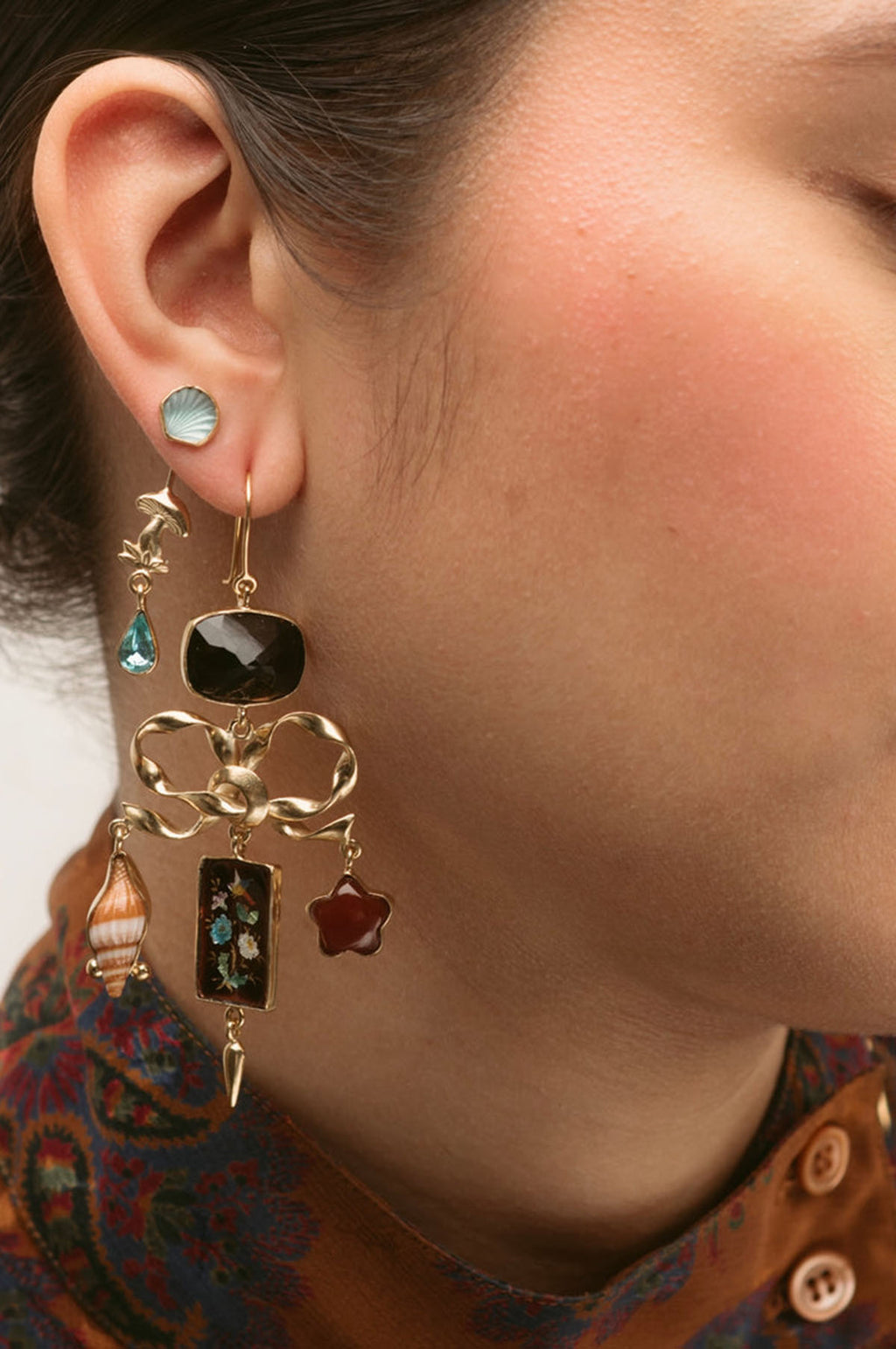 Bow Charm Balance Drop Earrings