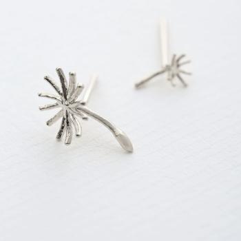 A.M. Asymmetric Dandelion Fluff Stud Earrings Silver