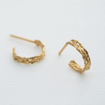 A.M. Nest Structure Mini Hoop Earrings Gold