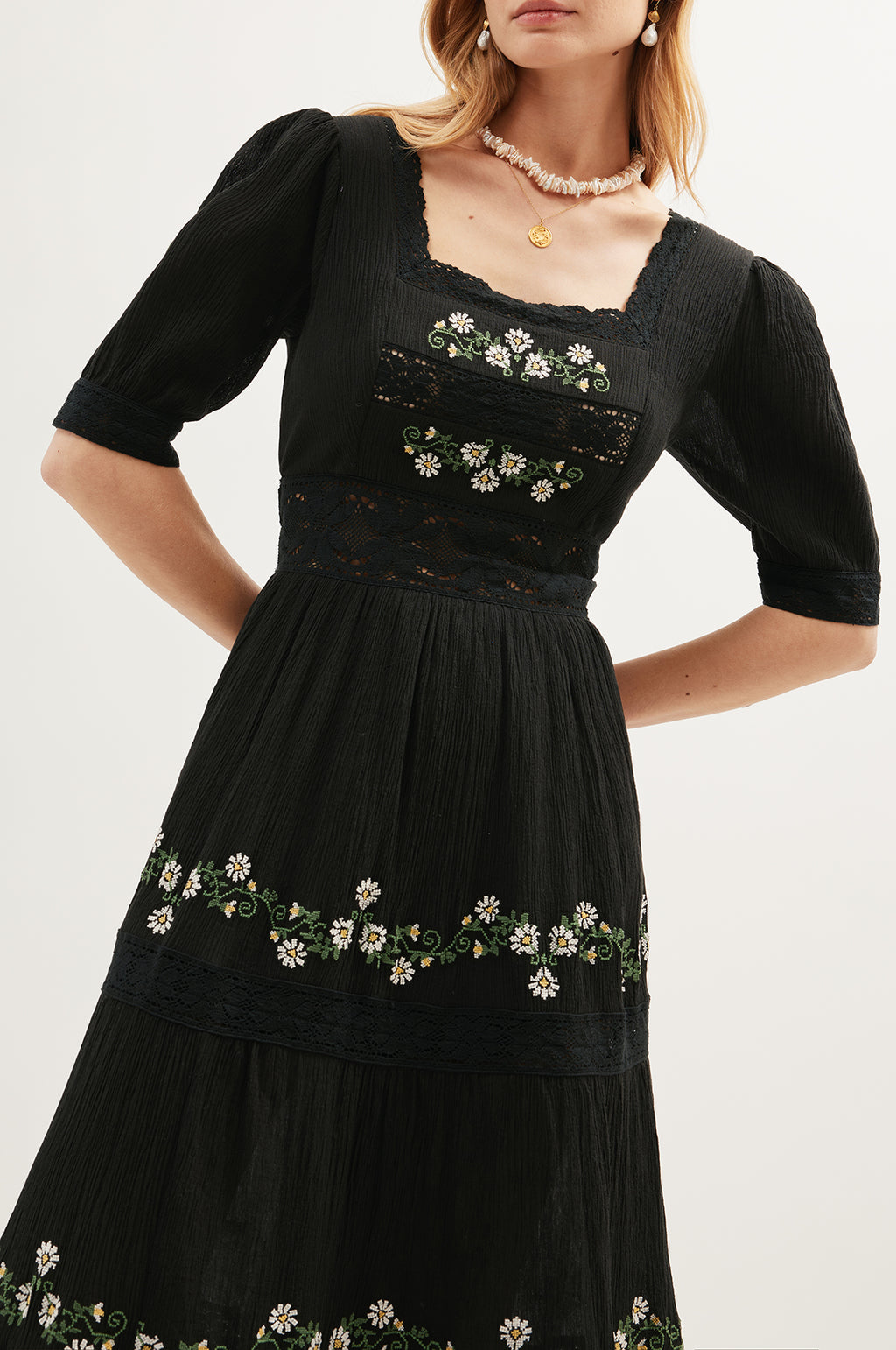 Philippa Dress Lilia Embroidery Black
