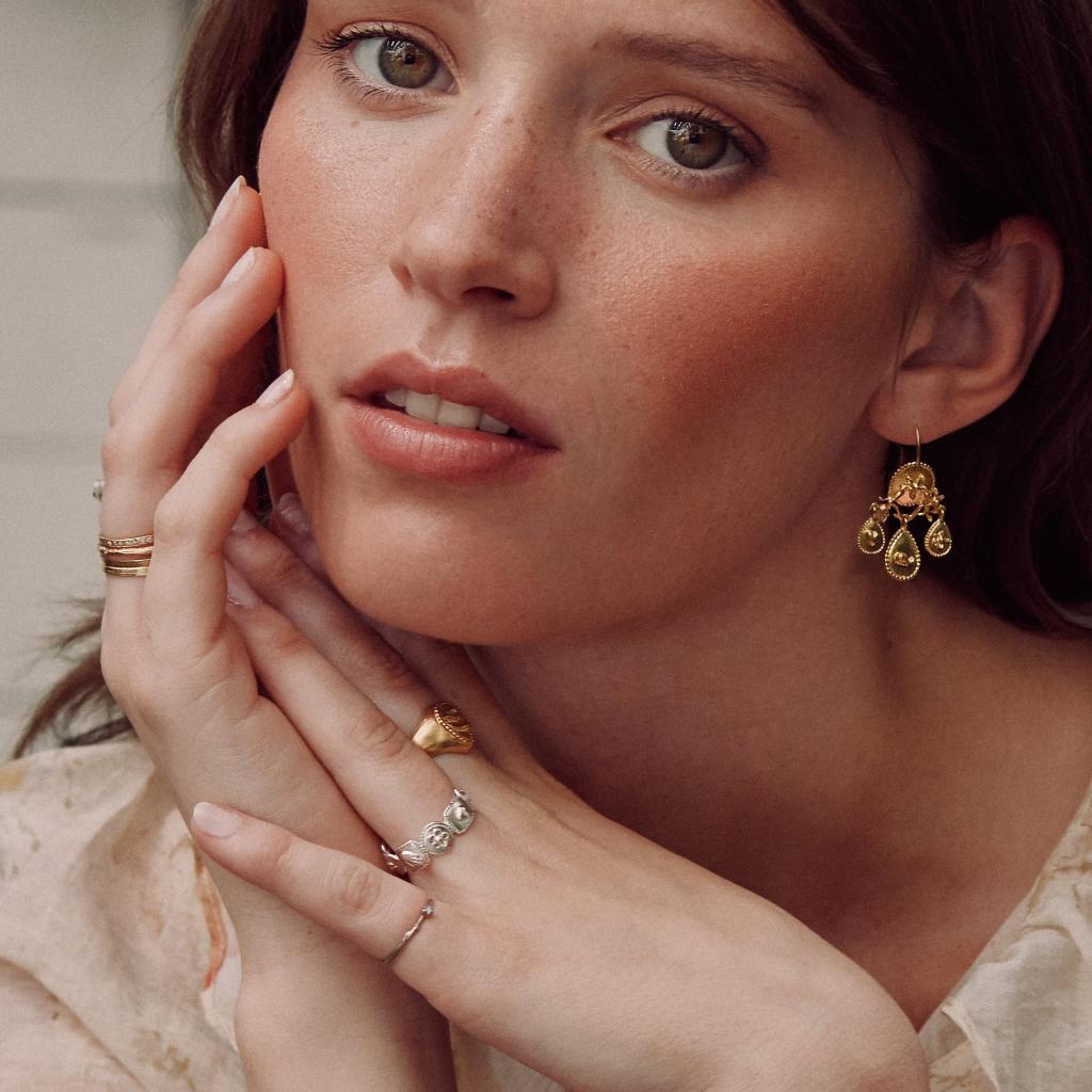 A.M. Gratitude for Nature Half Wreath Ring Gold