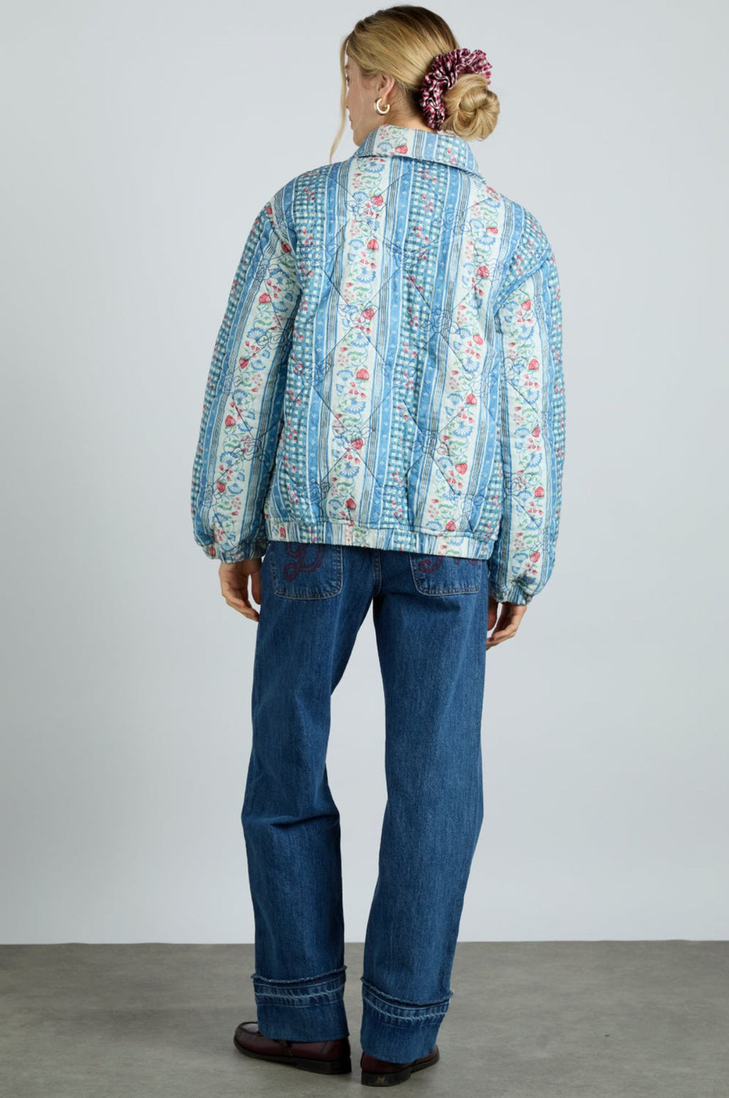 Claudia Jacket Wallpaper Floral