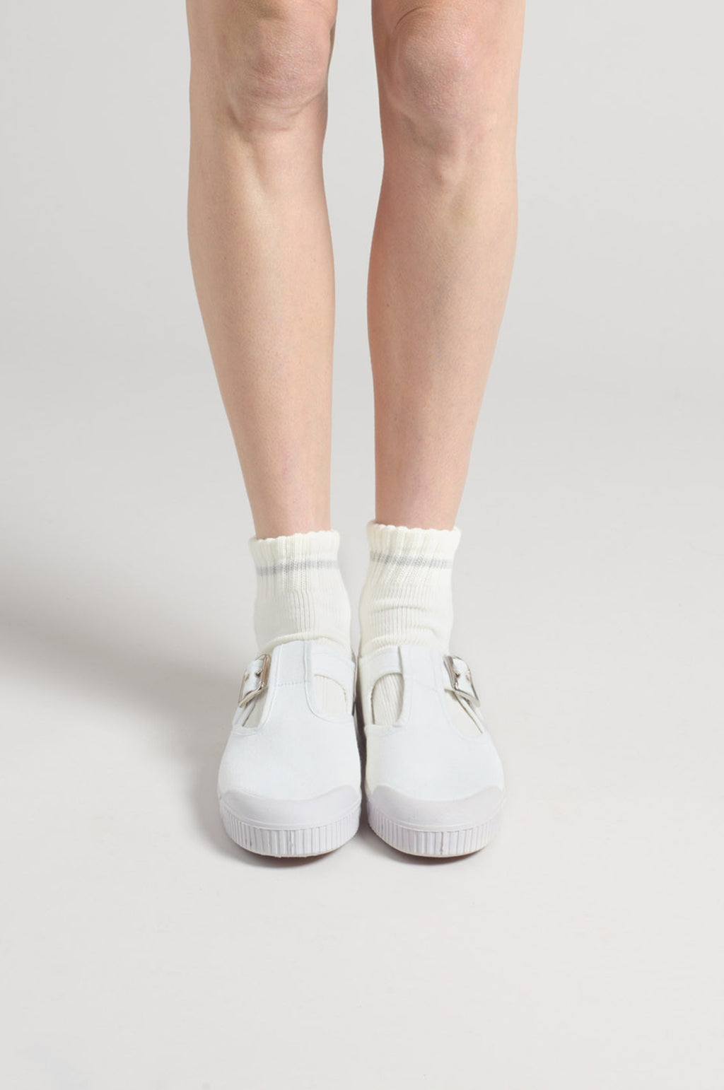 Classic J2 White Canvas