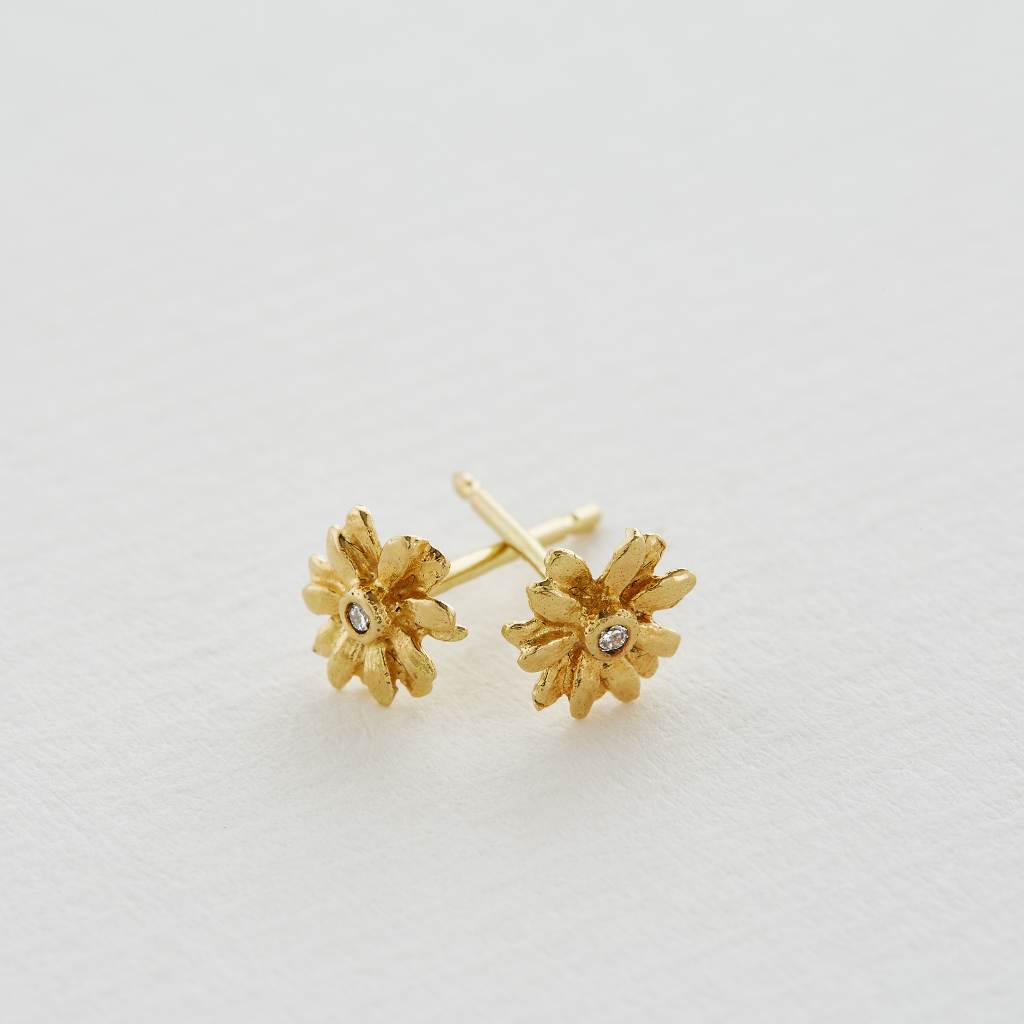 A.M. Teeny Tiny Diamond Daisy Stud Earrings 18ct Solid Gold