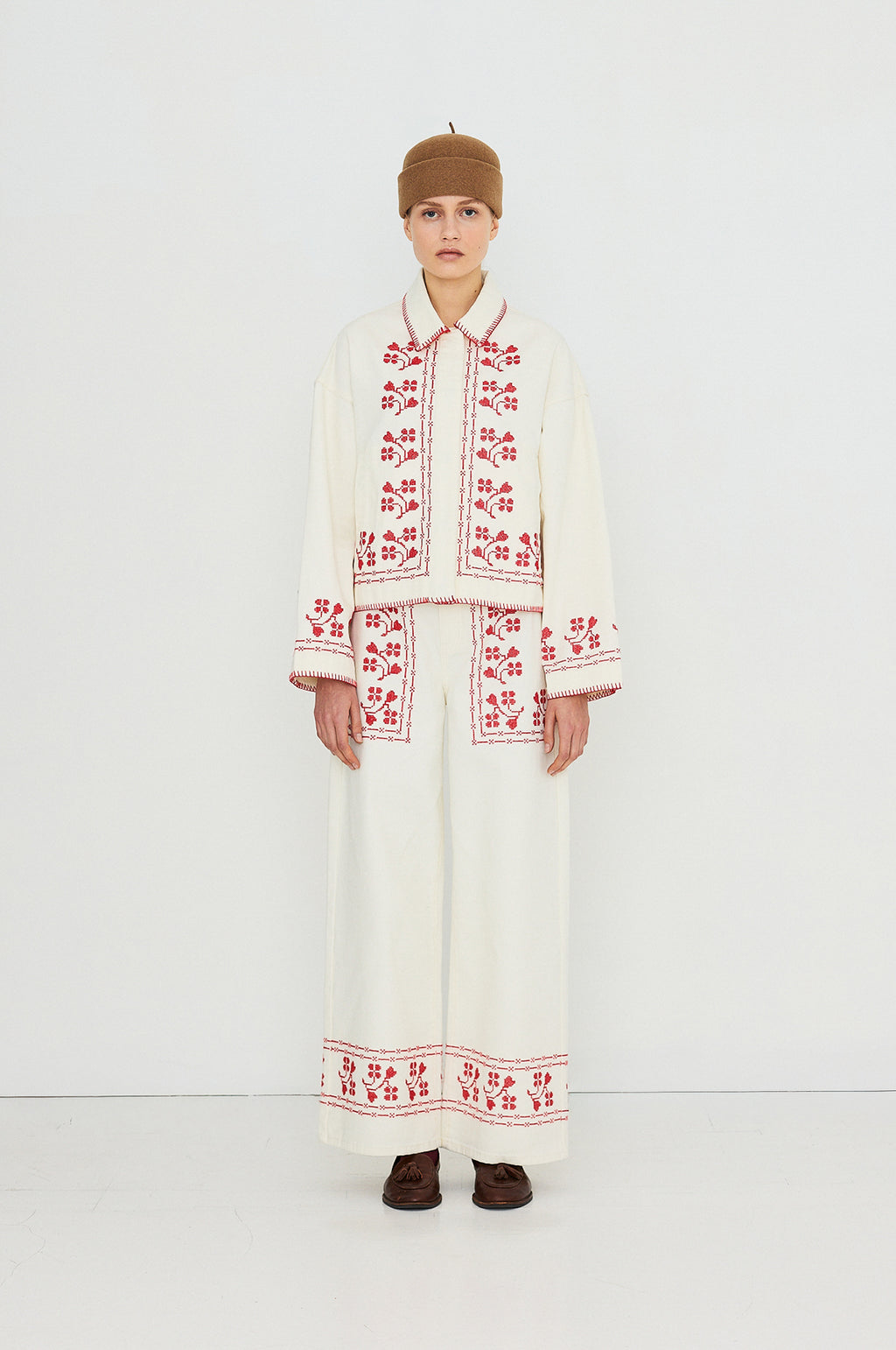 Embroidery Denim Jacket Light Cream