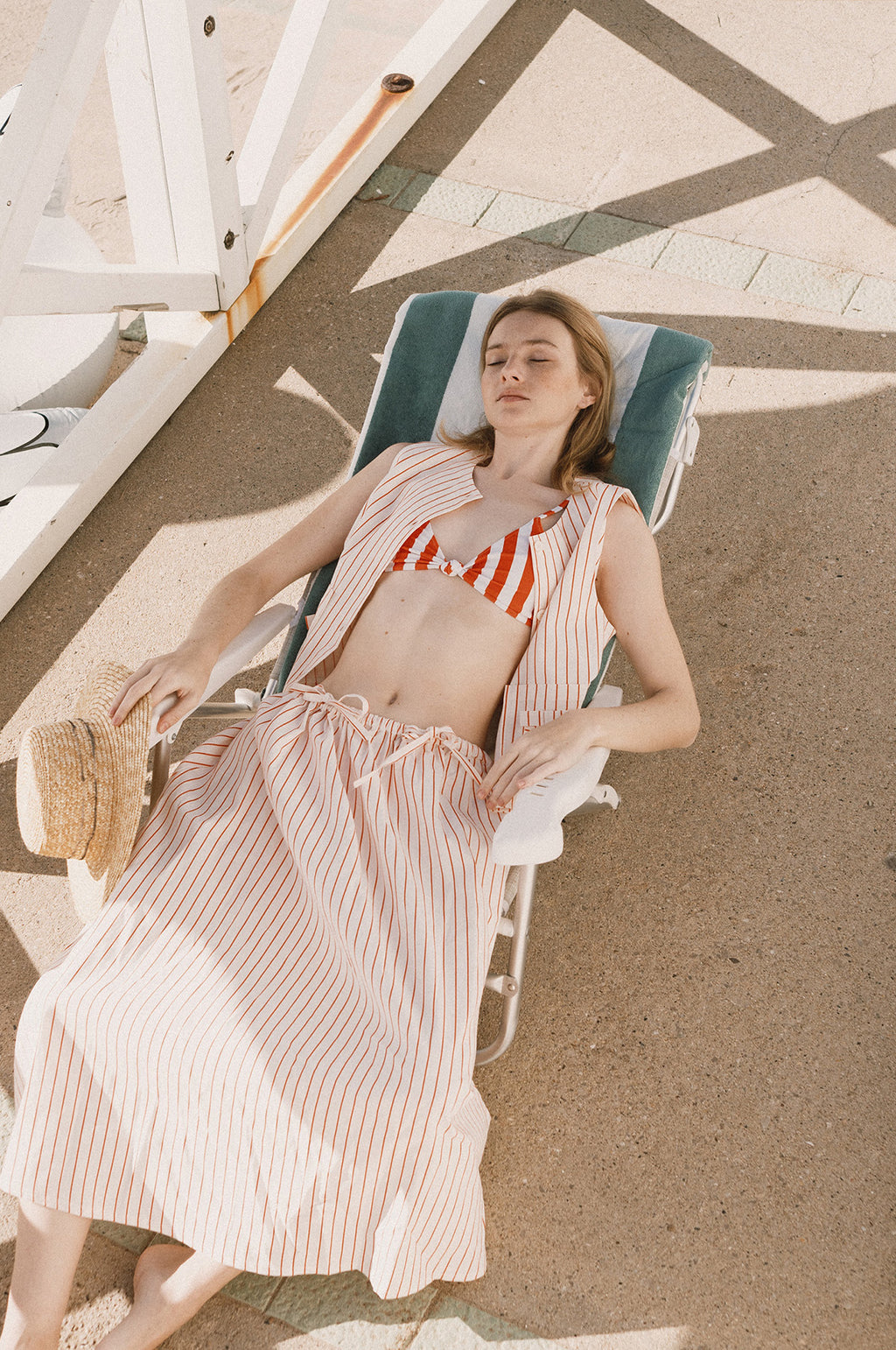 Thin Stripes Bow Skirt Off-White