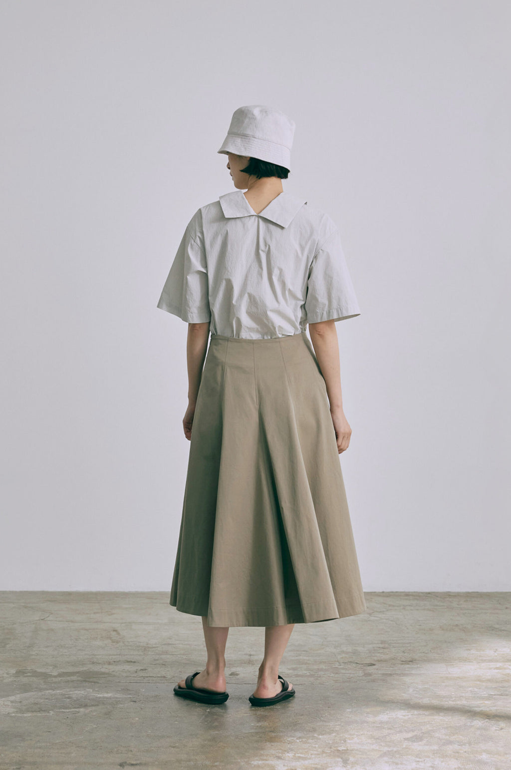 Tangle Chino Skirt Kaki