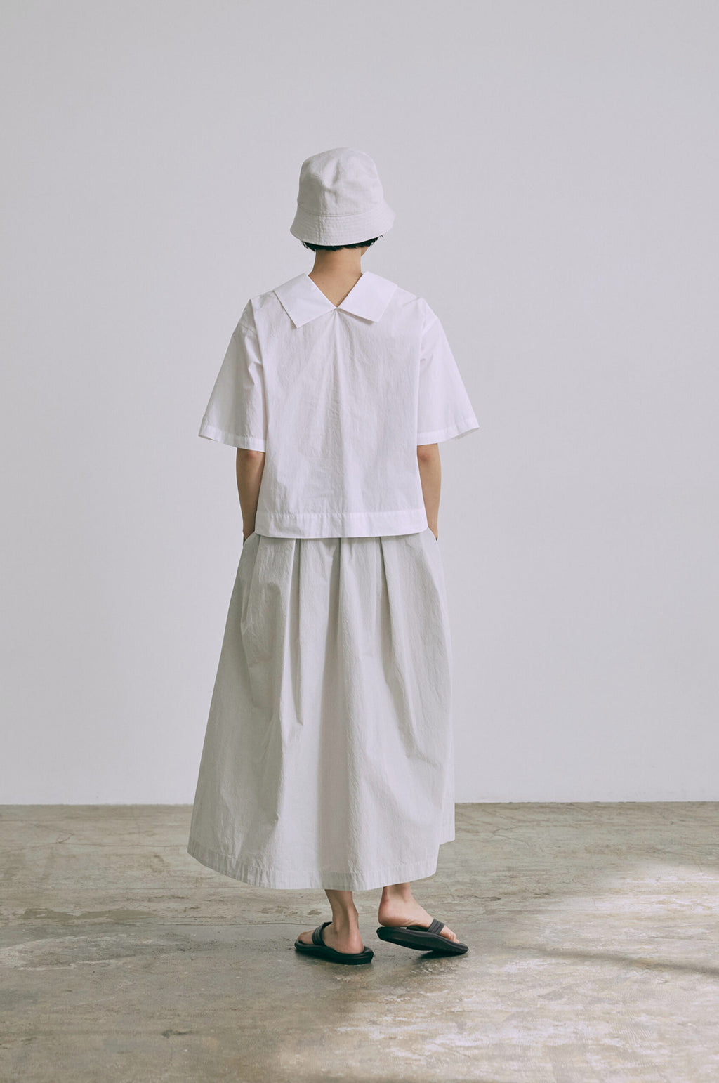 Twin-W Top White