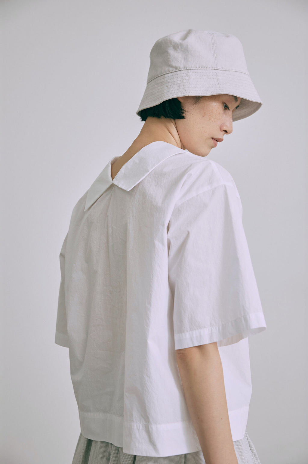 Twin-W Top White