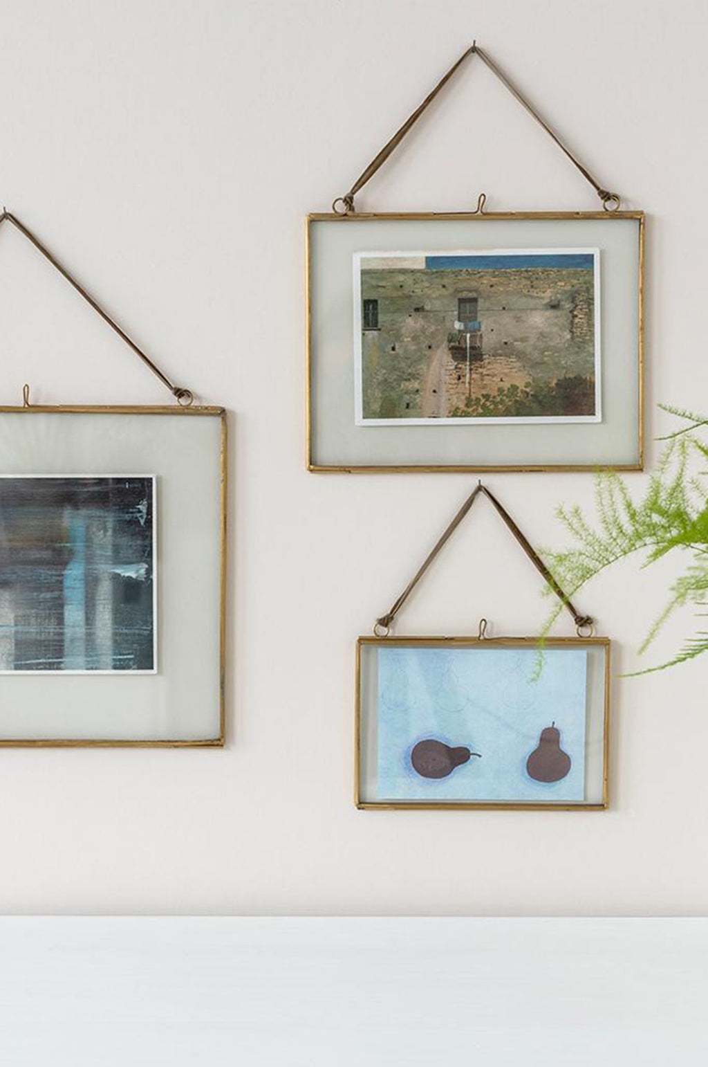 Landscape Hanging Brass Frame 20x15cm