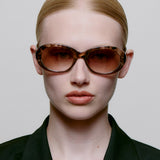 Anma Sunglasses Coquina/Gray Transparent