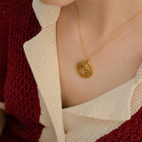 Embroidery Loop Necklace Gold