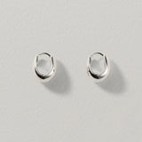 Gentle Slope Hoops Silver