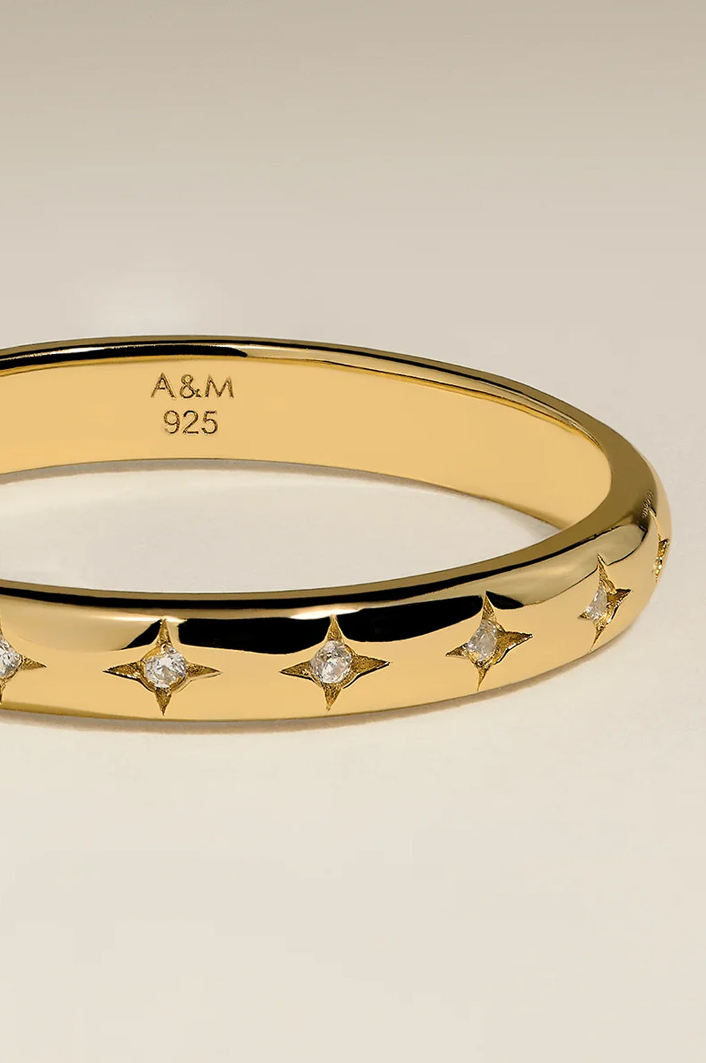 Cosmic Star Band Ring in Gold