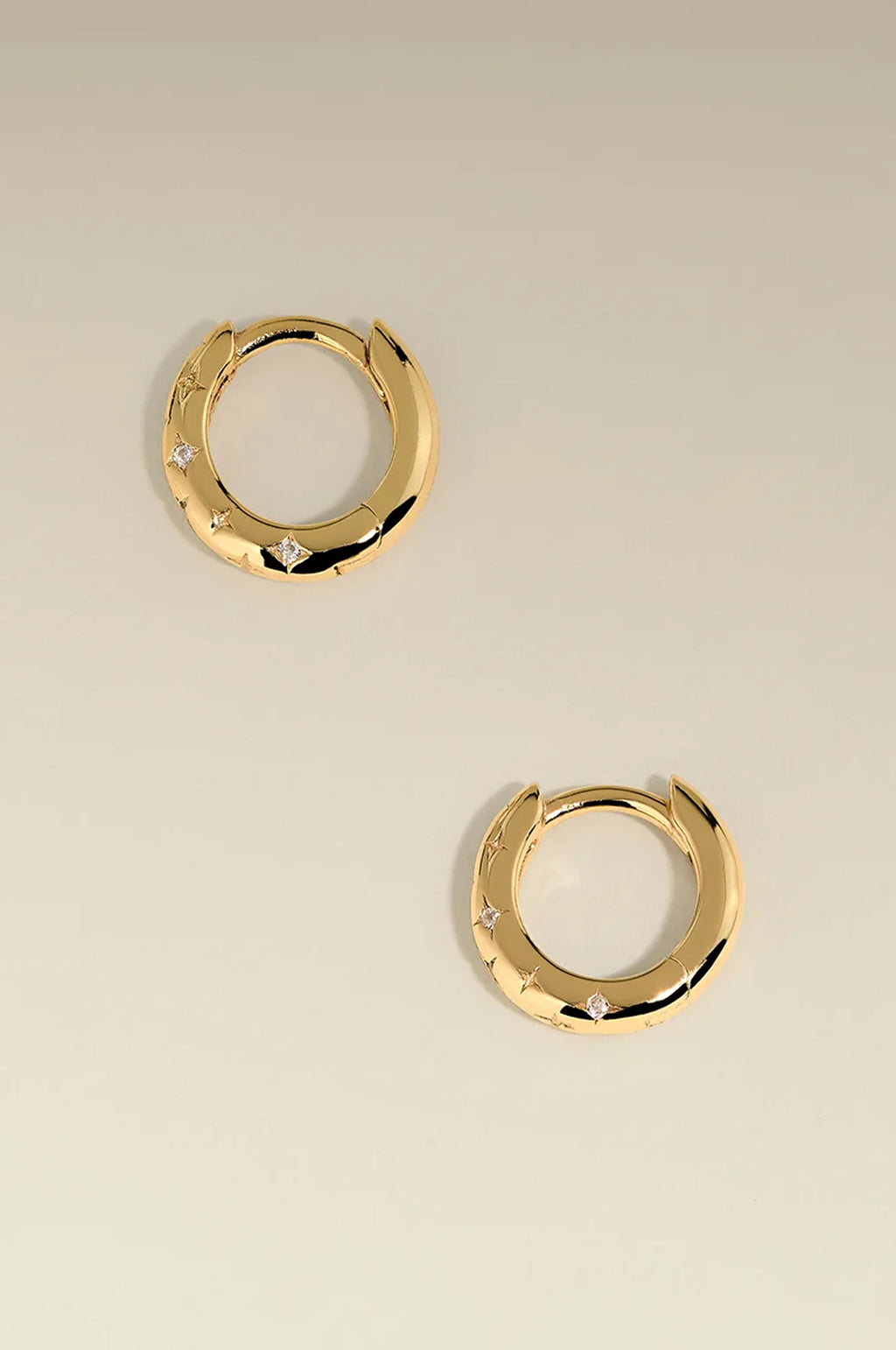 Cosmic Star Bold Huggies in Gold
