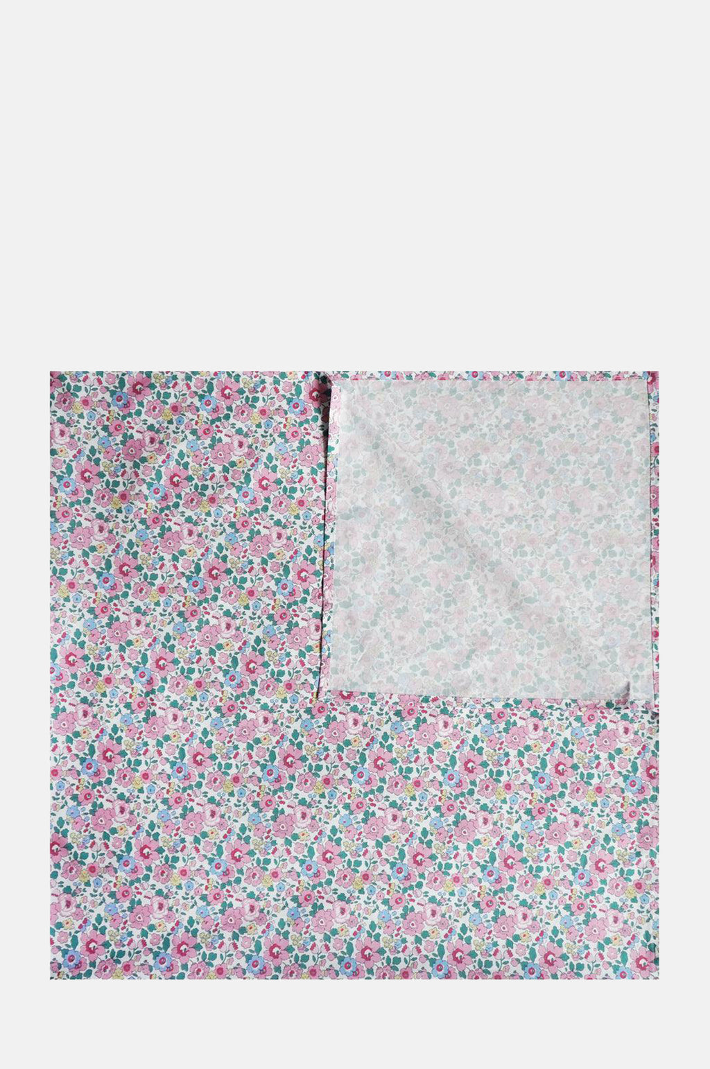 Coco and Wolf Betsy Blossom Pink Tablecloth 150x250cm.