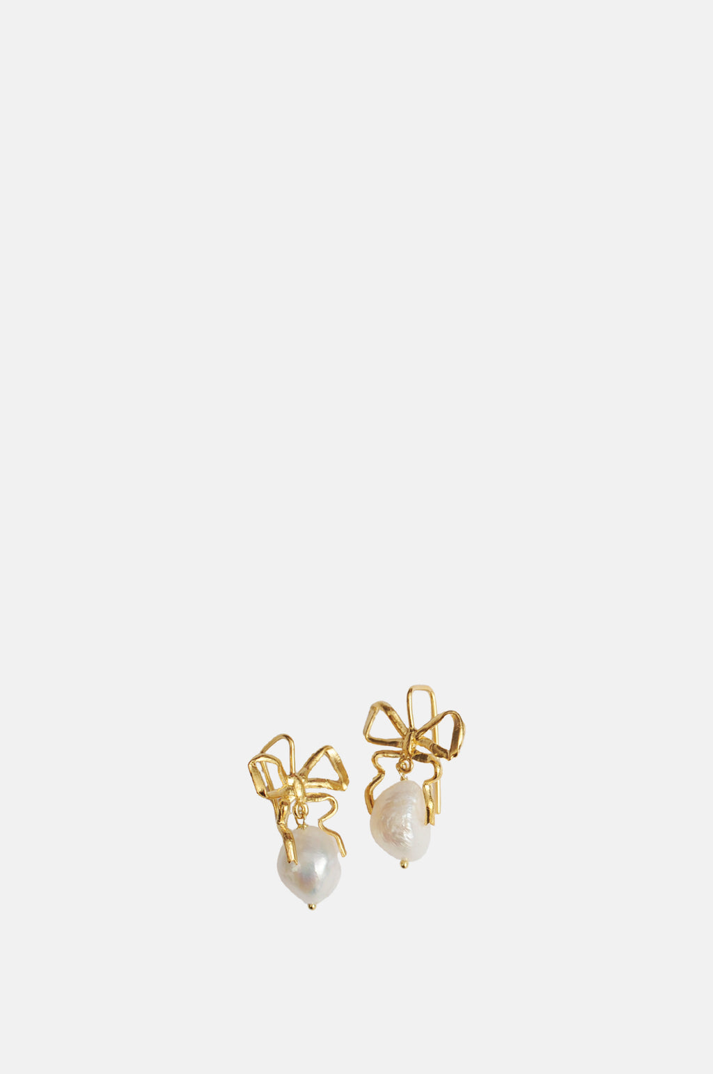 Cristina Junquero Antonia Earrings Gold.