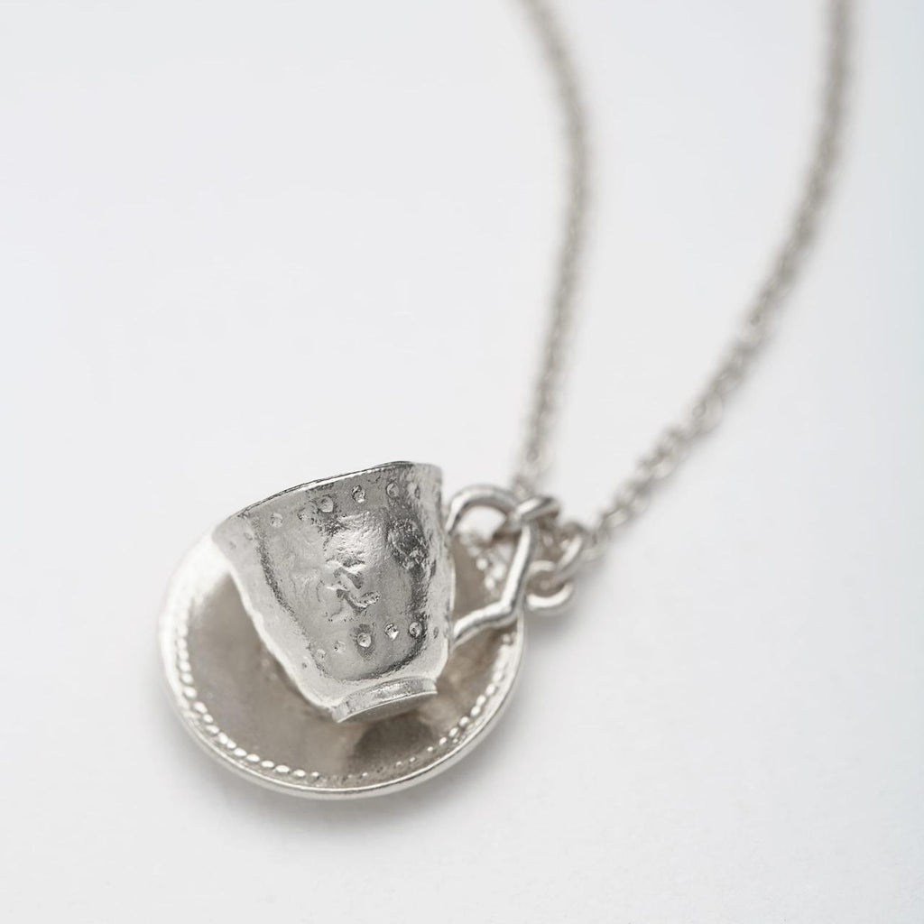 A.M. Teacup & Saucer Necklace Silver