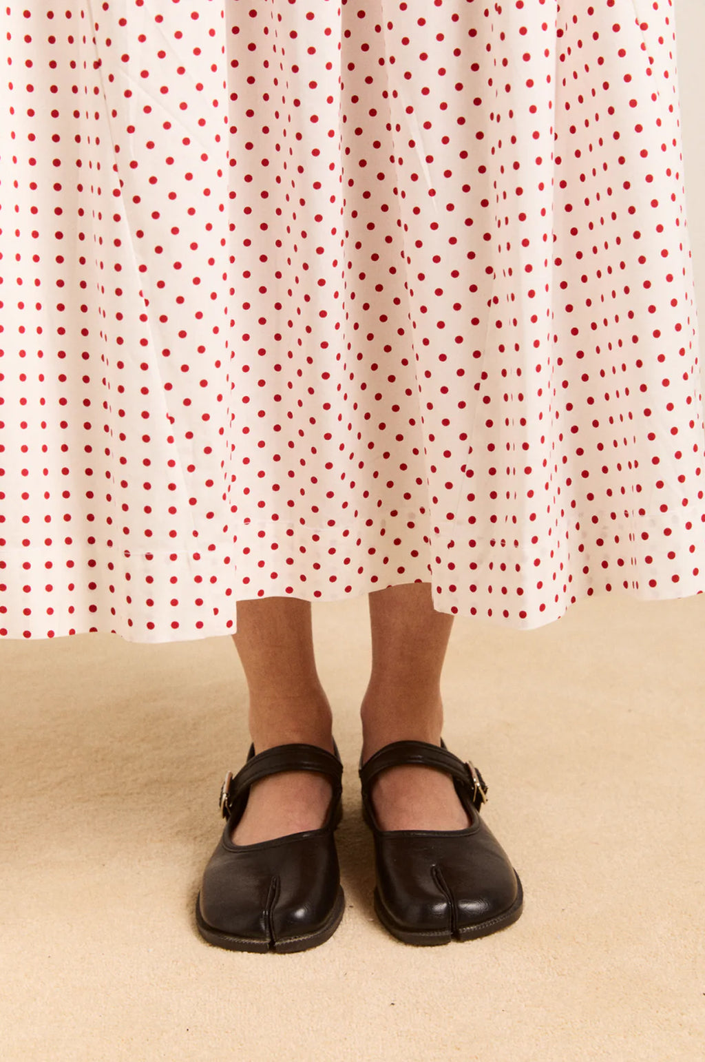 Layla Skirt Off White and Red Spot