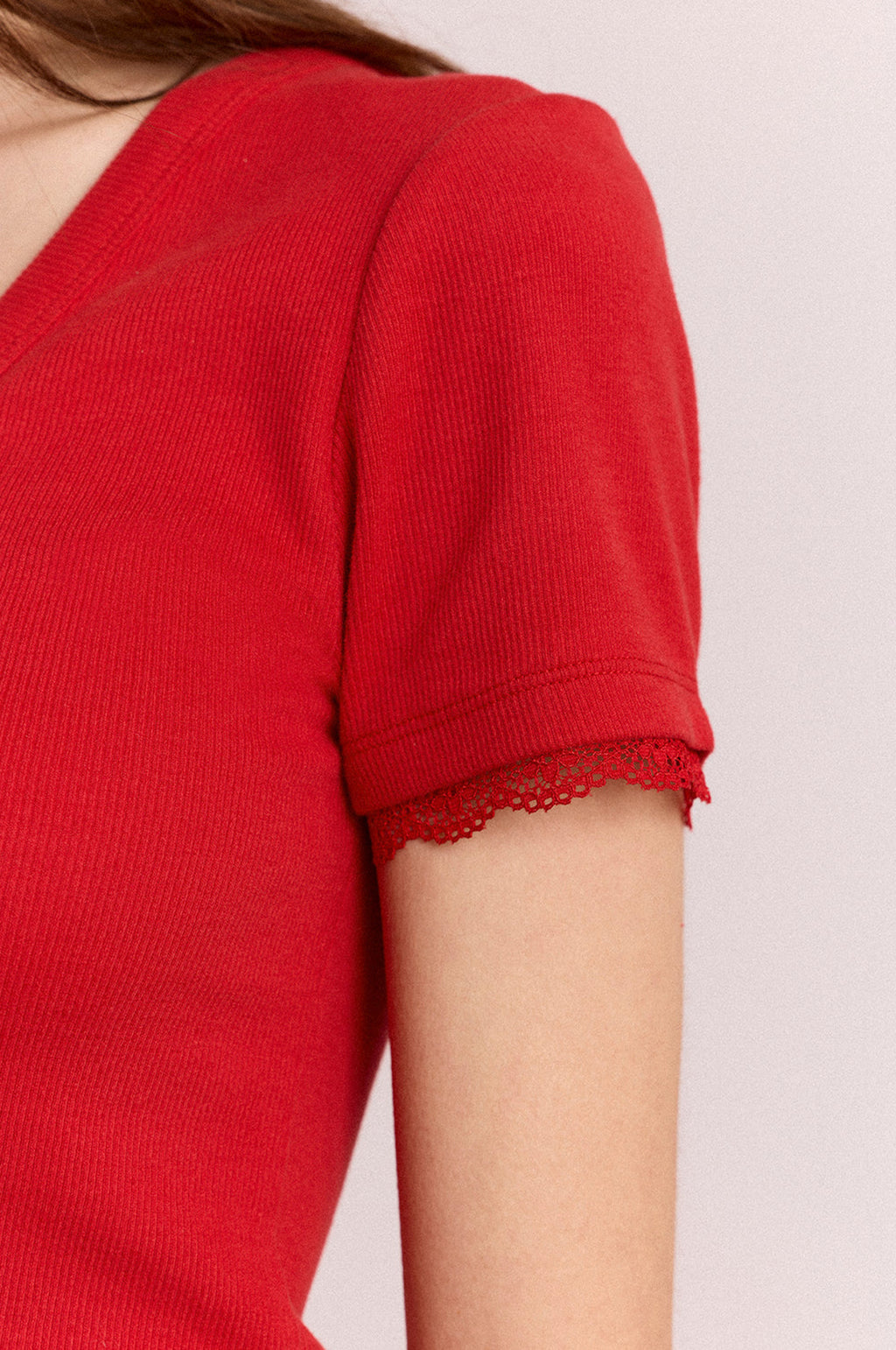 Paige V-Neck Tee Red