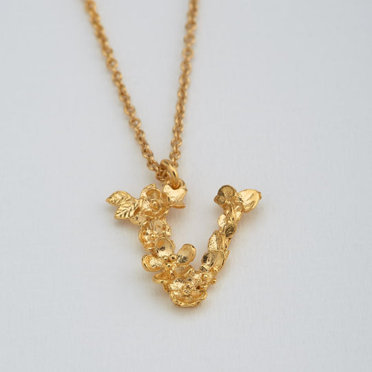 A.M. Floral Alphabet V Necklace Gold