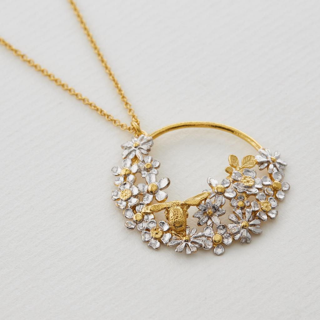 A.M. Spring Posy Bee Loop Necklace