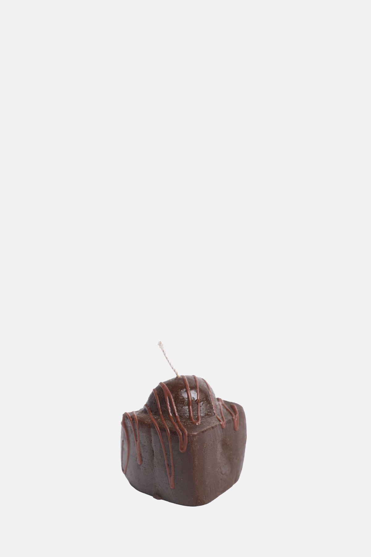Fallow Candles Fondant Fancy Brown.