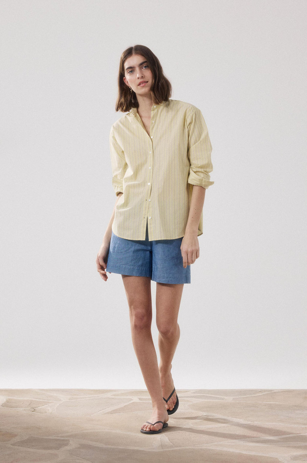 Stefi Short Medium Blue