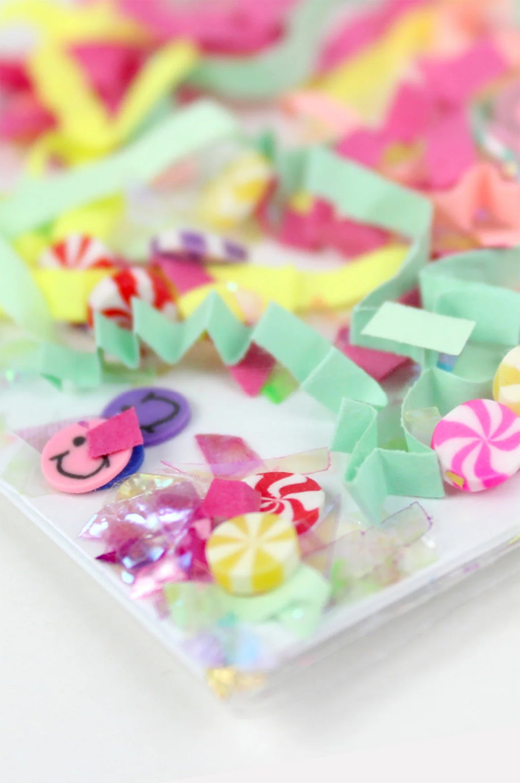 Pinata Confettigram Card