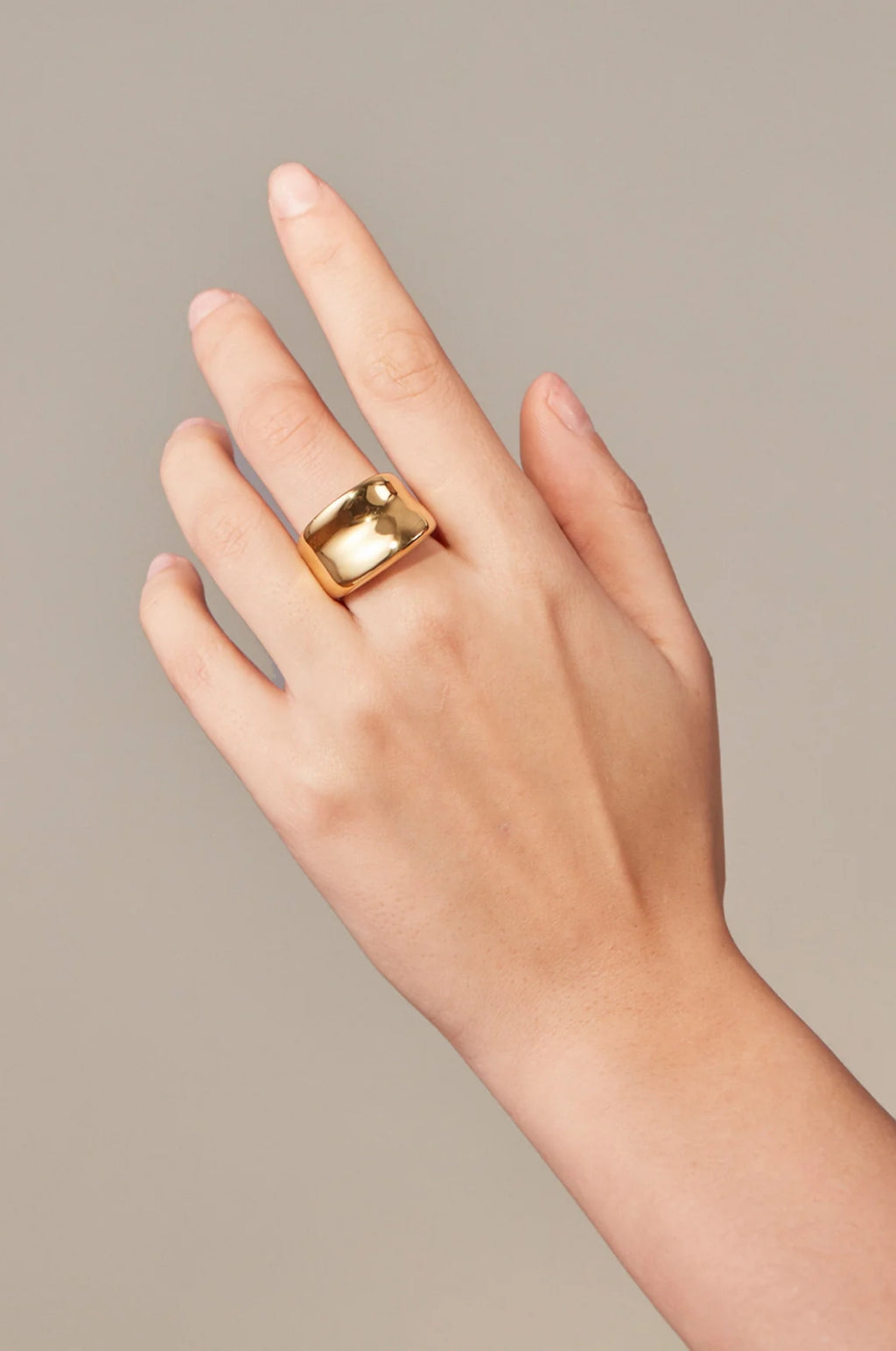 Viviana Gold Ring