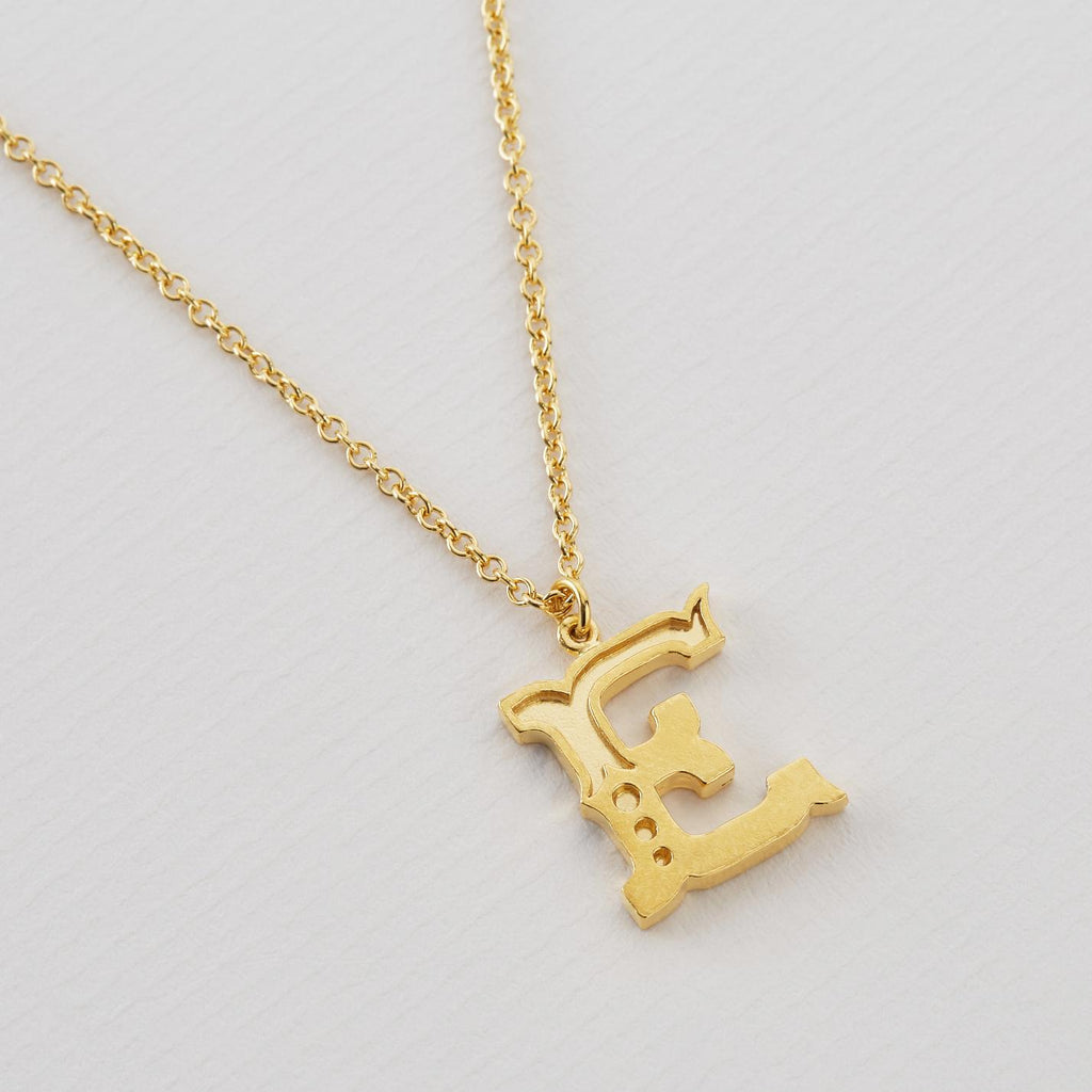 A.M. Just My Type Letter E Necklace Gold