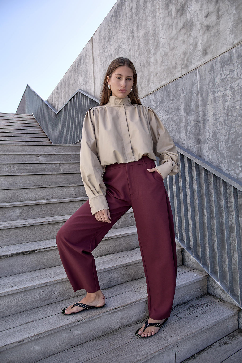 Cindy Short Jacket Sand Gray