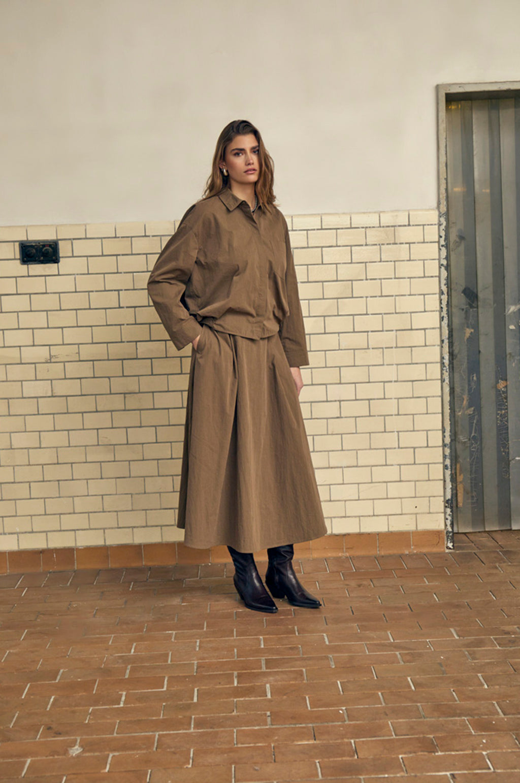 Rosea Midi Skirt Tiramisu
