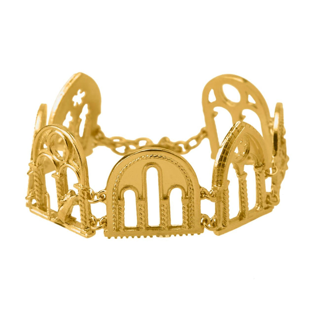 A.M. Linked Window Discovery Bracelet Gold