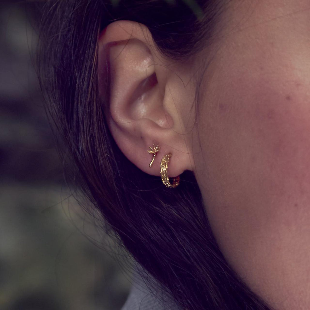 A.M. Nest Structure Mini Hoop Earrings Gold