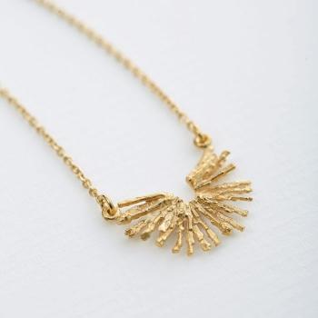 A.M. Nest Structure Half-Circle Necklace Gold