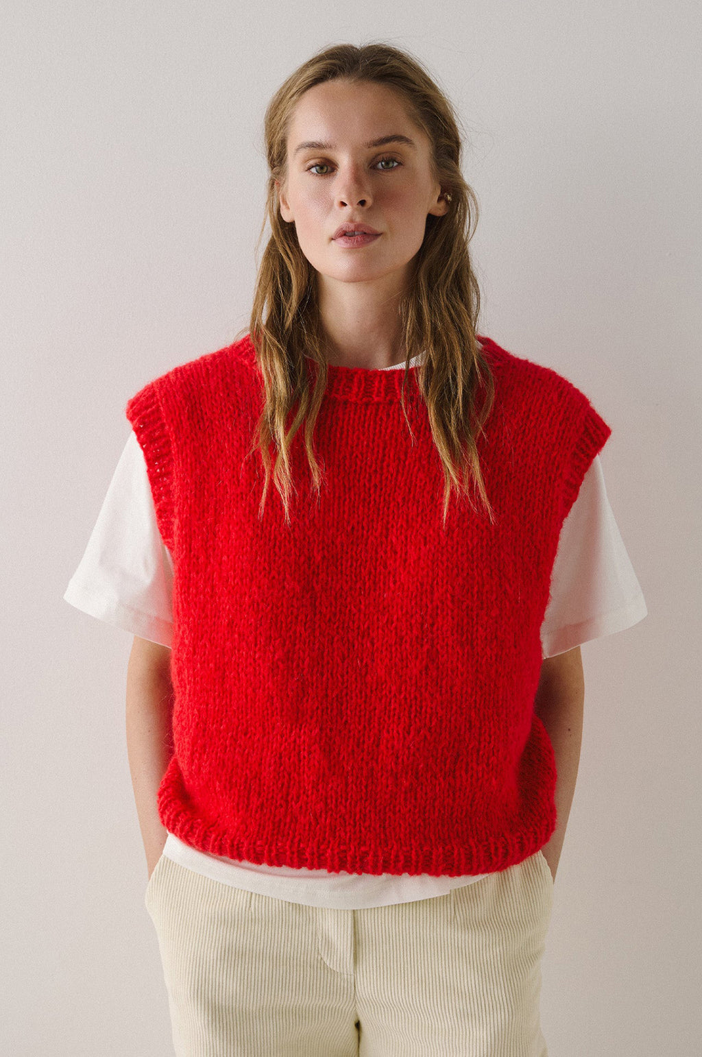 Vest Cloud Red
