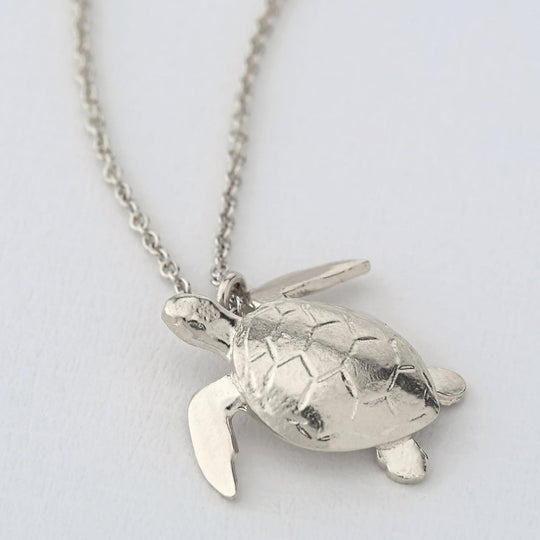 A.M. Sea Turtle Necklace Silver