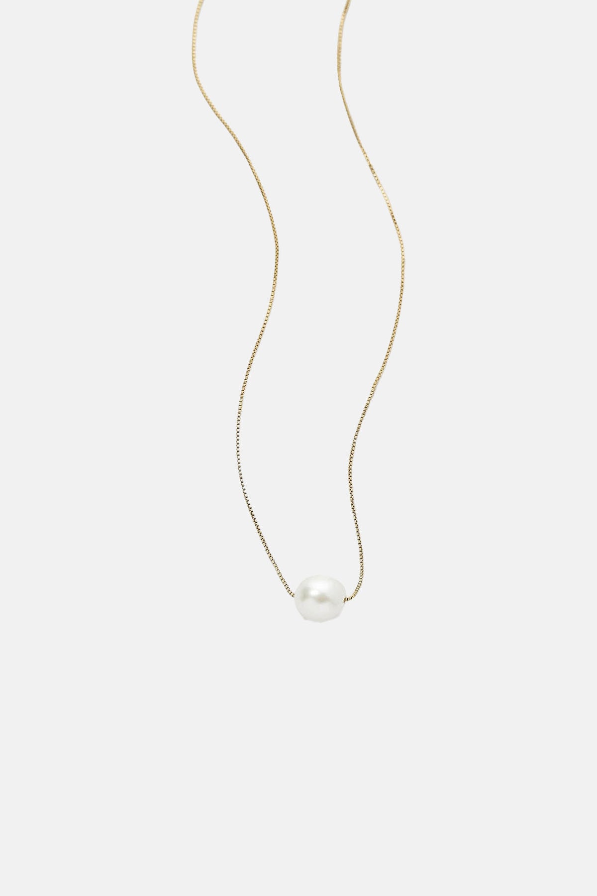 Olive and Piper Drew Pendant Necklace.