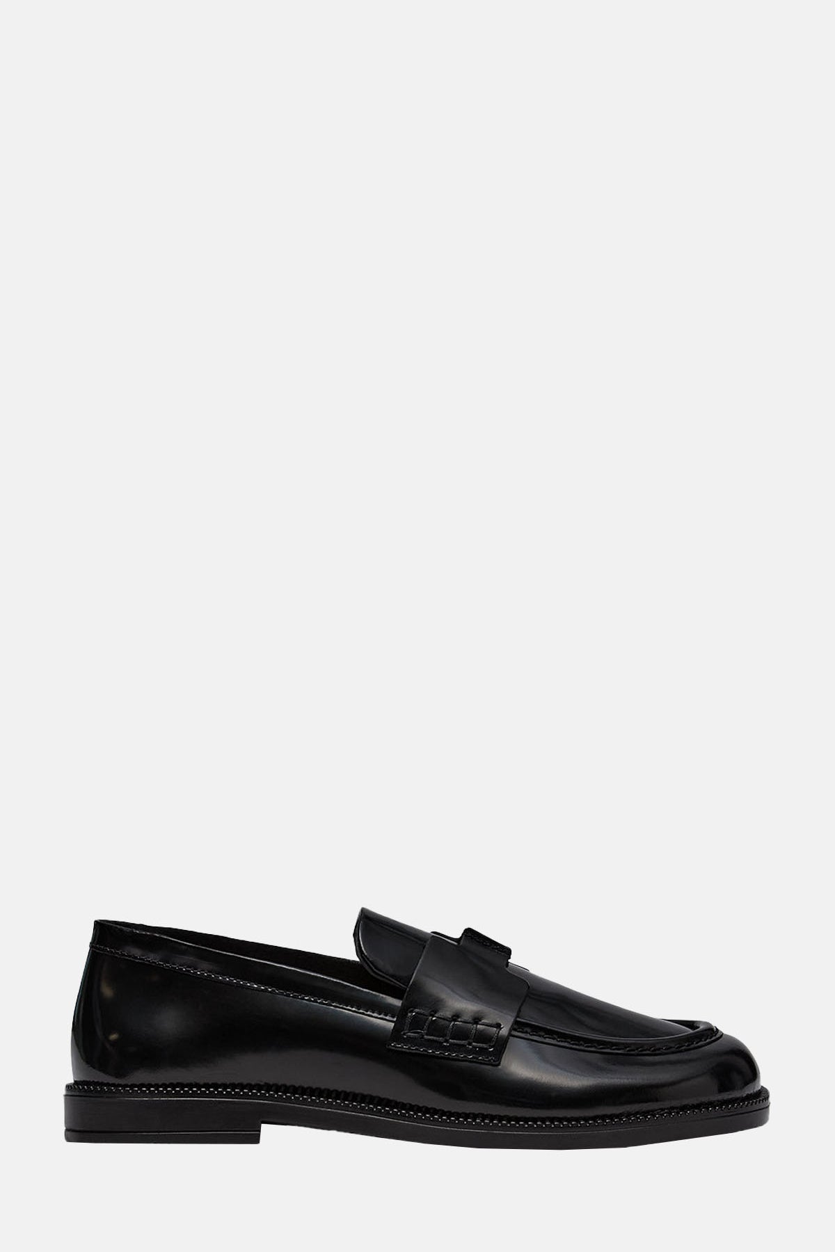 Pavement Lilja Loafer Black Polido.