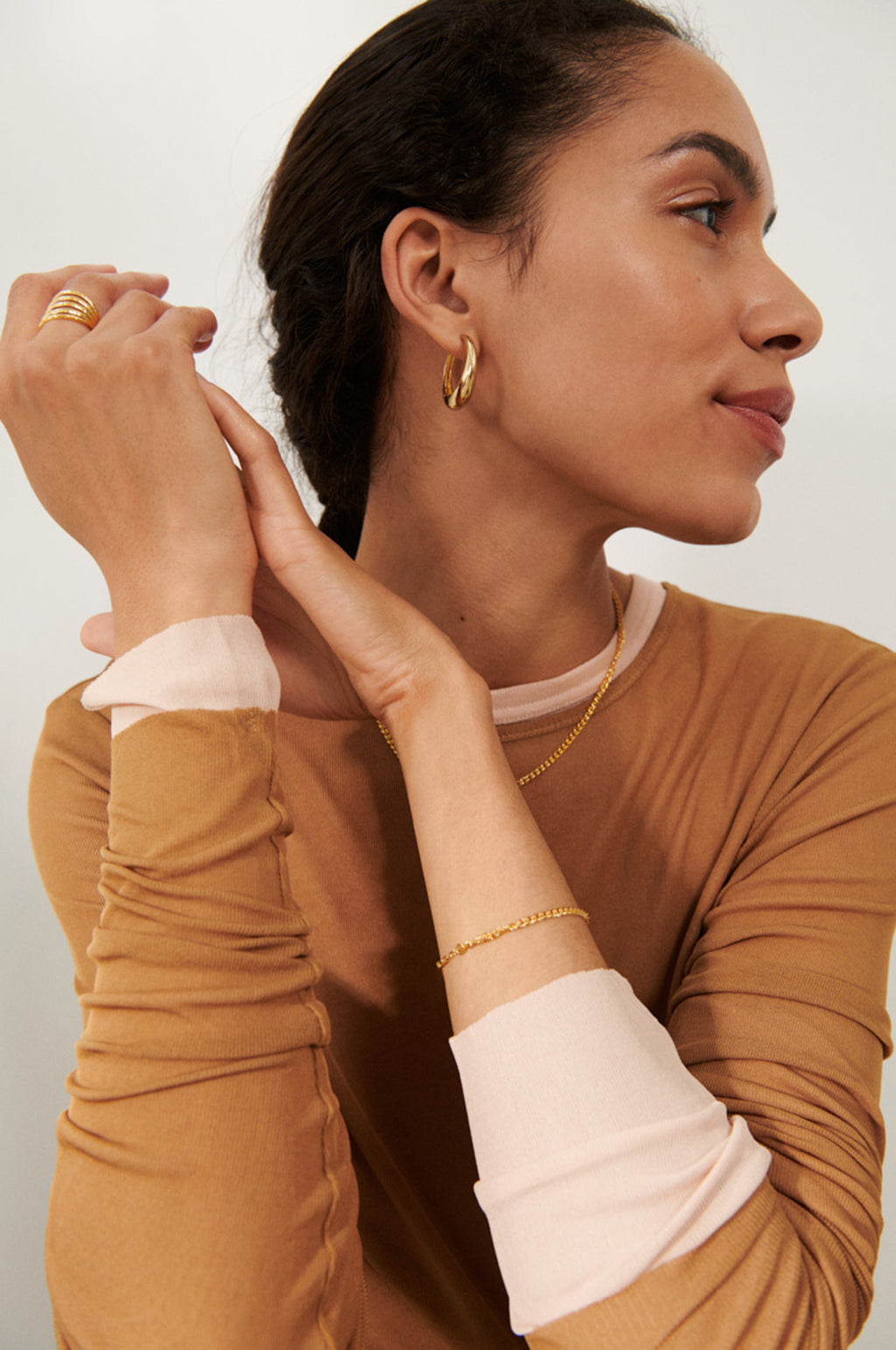 Large Globe Gold Huggies