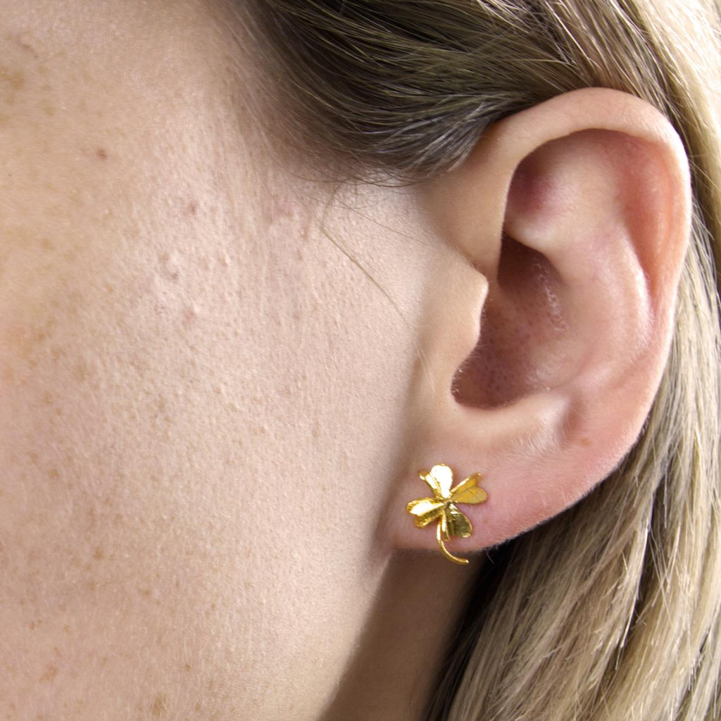 A.M. Lucky Clover Stud Earrings Gold